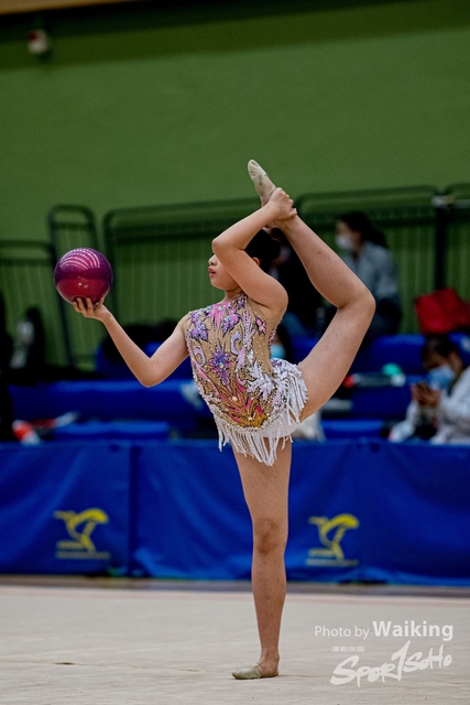 2020-11-28 RG Ball 0625