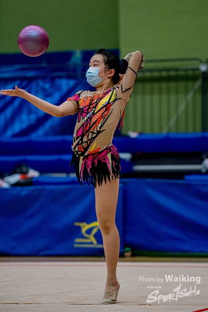 2020-11-28 RG Ball 0663