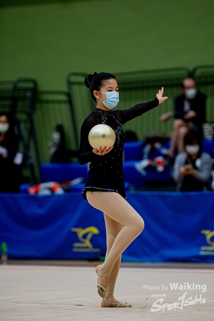 2020-11-28 RG Ball 0695