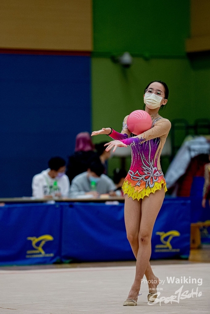 2020-11-28 RG Ball 0714