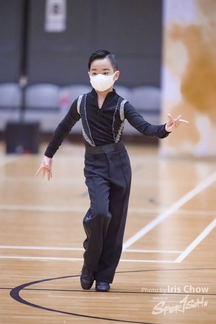 CYY_9182