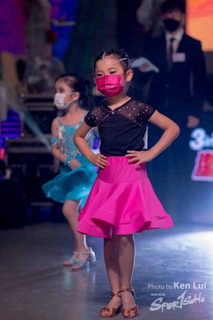 0701 StUp Dance 2042