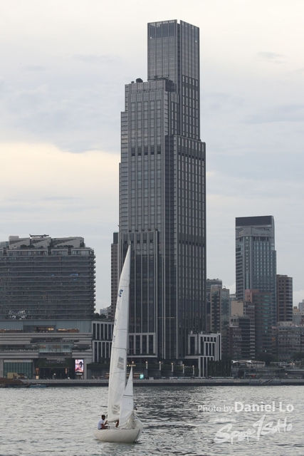 LO2_3183