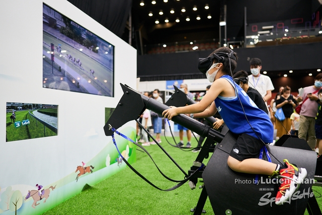 Lucien Chan_21-08-13_Sports expo day 1_1222