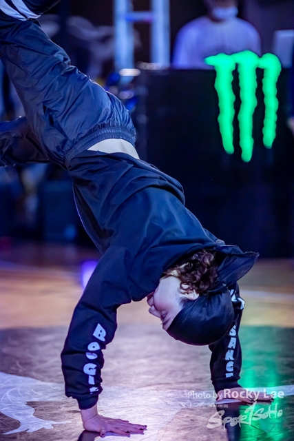 ROCK6183