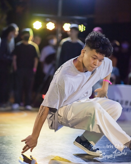 CYY_5943