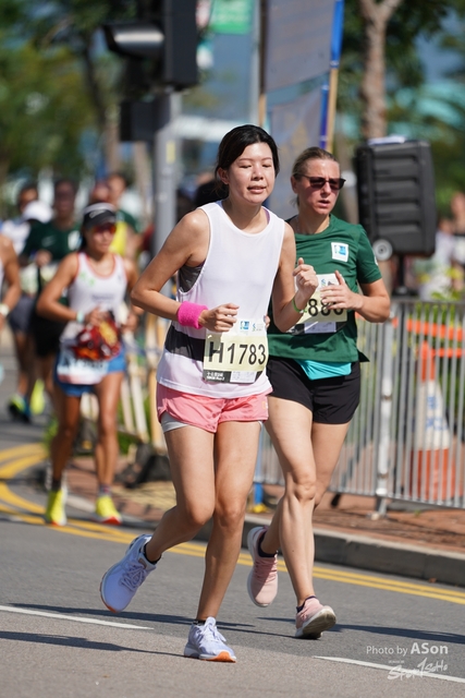 SON08229