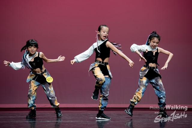 2021-10-17 Solo Dance-1020