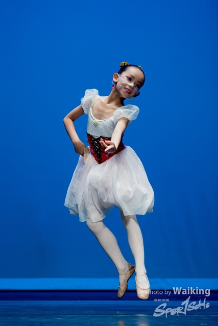 2021-10-17 Solo Dance-1929