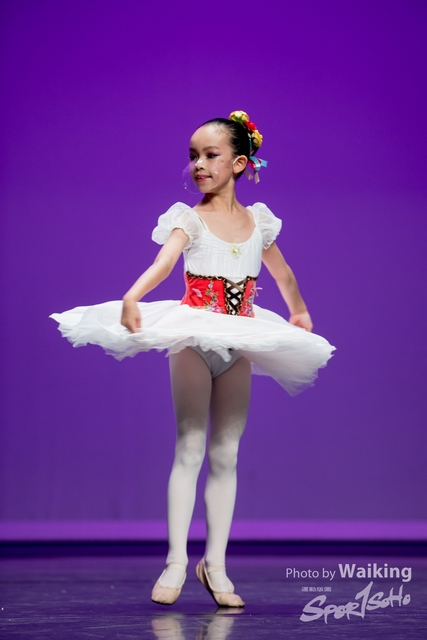 2021-10-17 Solo Dance-1939