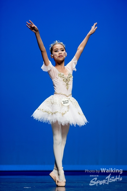 2021-10-17 Solo Dance-1971