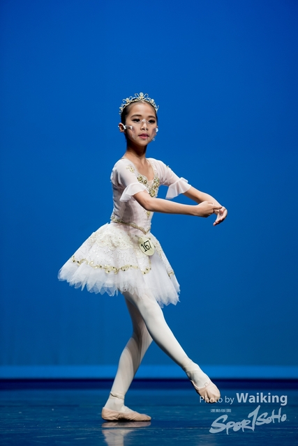 2021-10-17 Solo Dance-1972