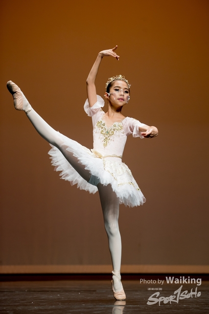 2021-10-17 Solo Dance-1977