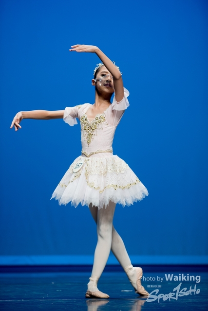 2021-10-17 Solo Dance-1979
