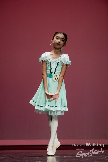2021-10-17 Solo Dance-1980