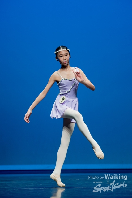 2021-10-17 Solo Dance-2041