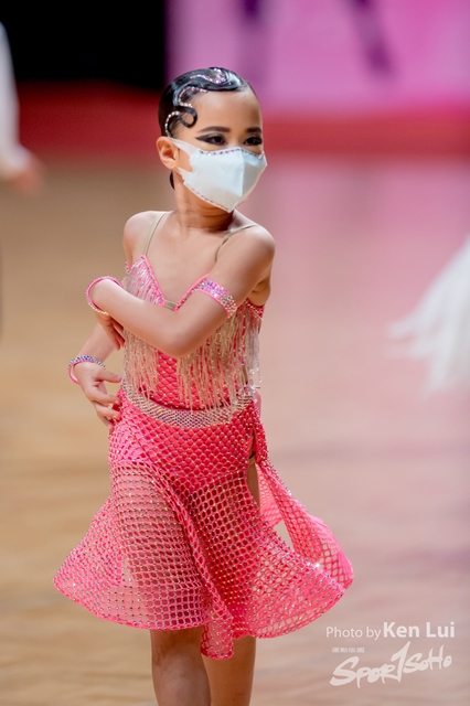 20211024 W Dance 2004