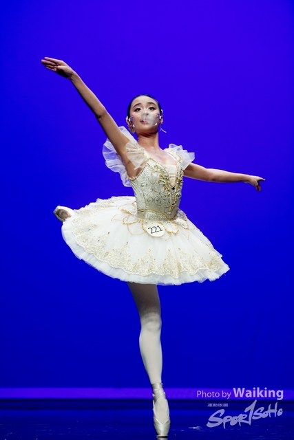2021-10-17 Solo Dance-2983