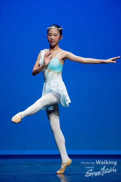 2021-10-17 Solo Dance-2211