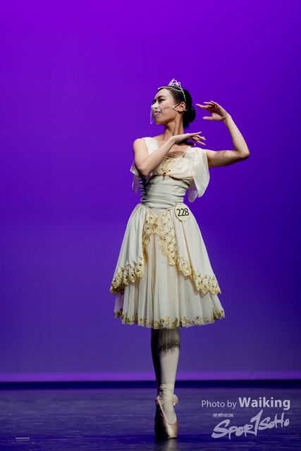 2021-10-17 Solo Dance-3110