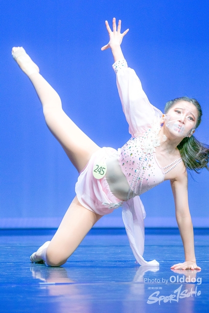SoloDance-403