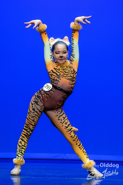 SoloDance-703