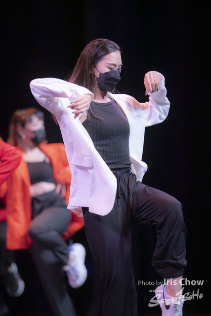 CYY_1182