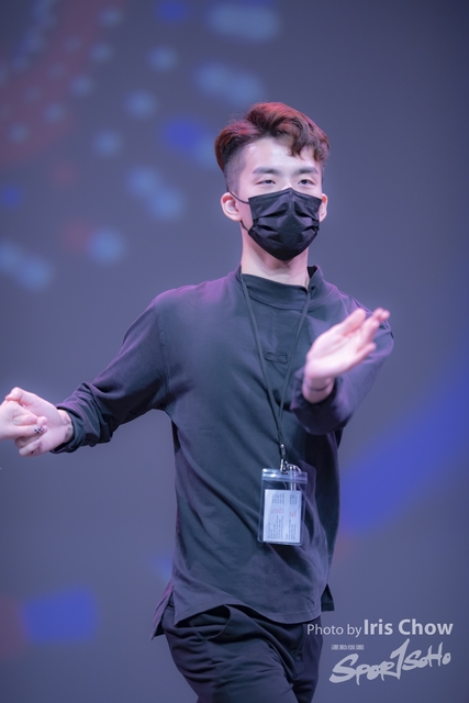 CYY_1591