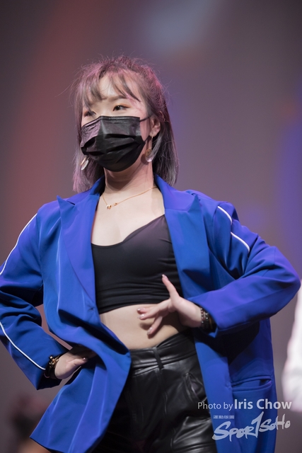 CYY_2704