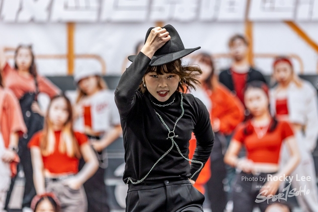 ROCK7015