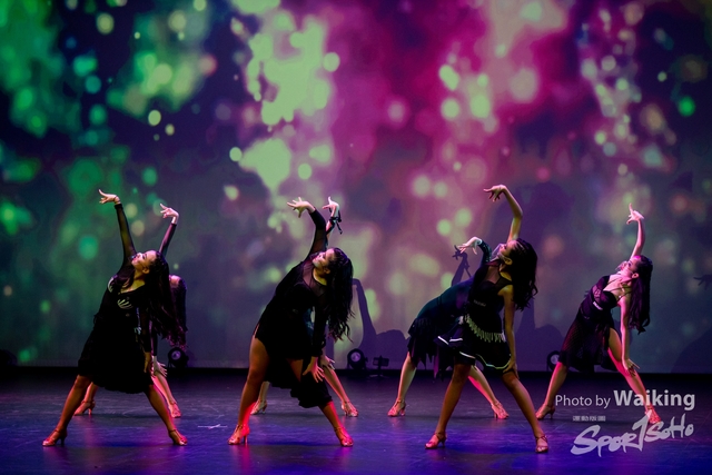 2022-01-01 Dance-0516
