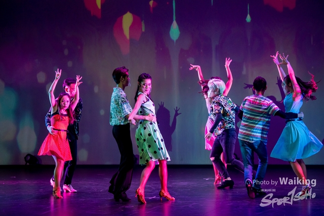 2022-01-01 Dance-0527