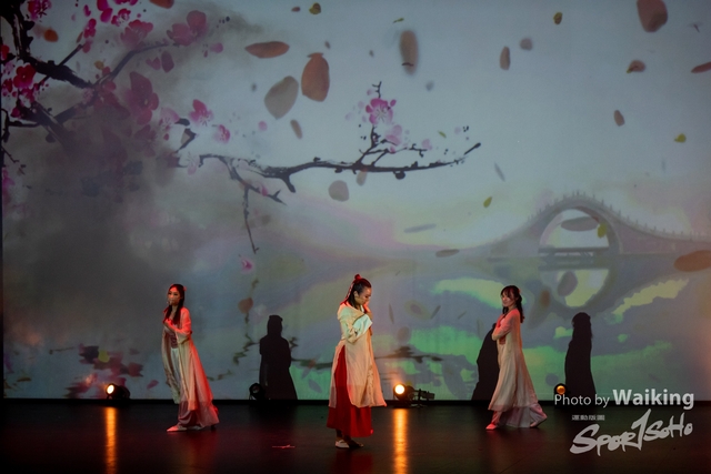 2022-01-01 Dance-0615