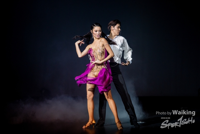 2022-01-01 Dance-0700
