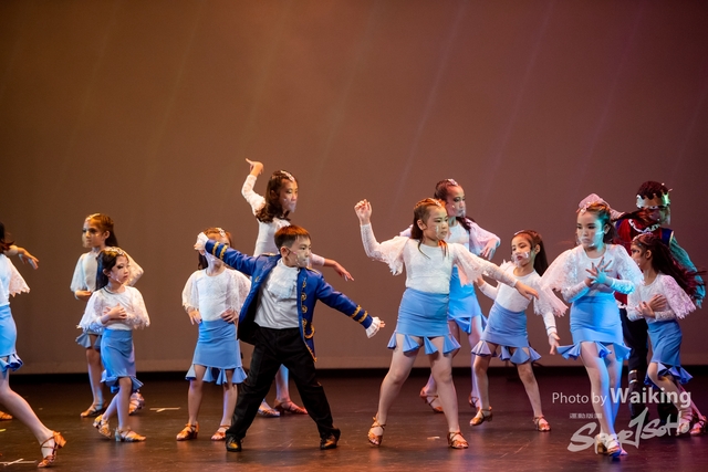 2022-01-01 Dance-0056