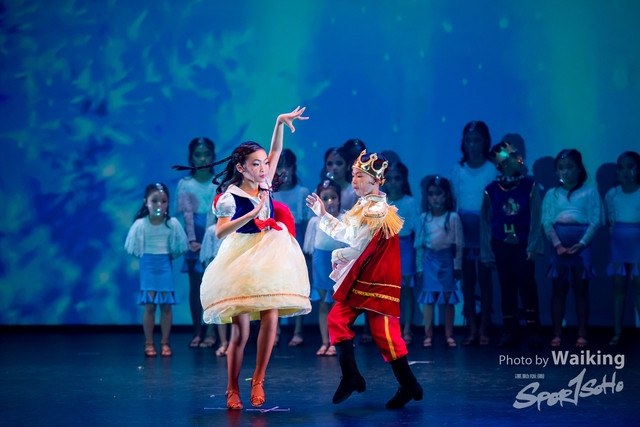 2022-01-01 Dance-0093