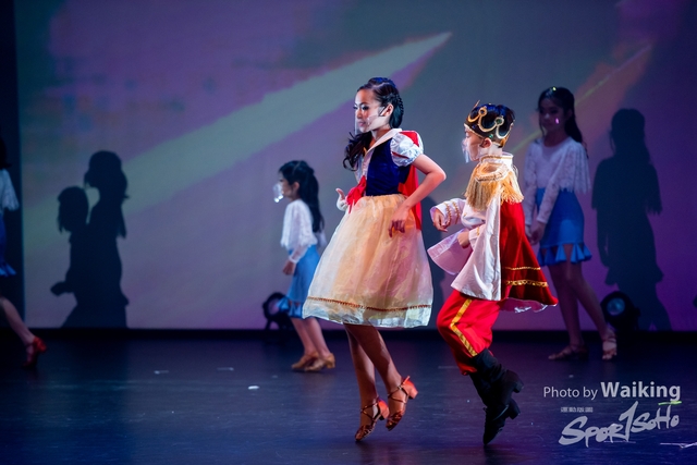 2022-01-01 Dance-0106