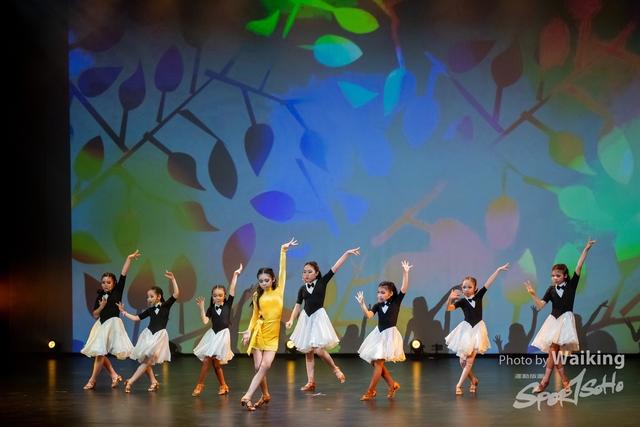 2022-01-01 Dance-0206