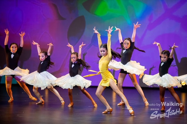 2022-01-01 Dance-0207