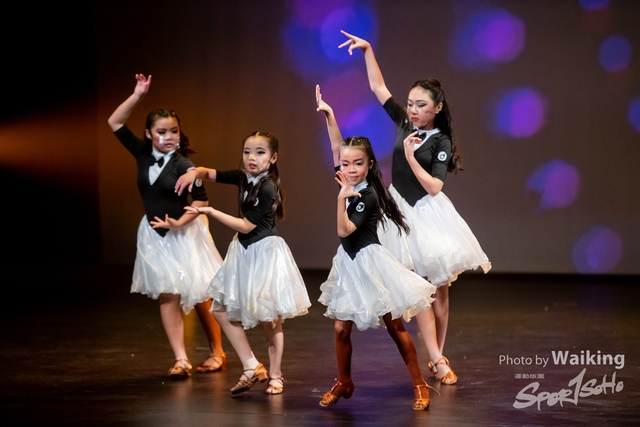 2022-01-01 Dance-0212