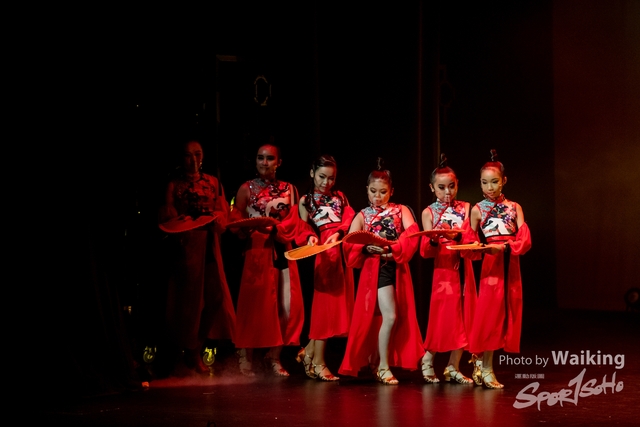 2022-01-01 Dance-0215