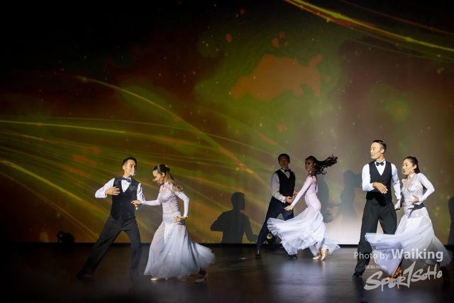 2022-01-01 Dance-0341