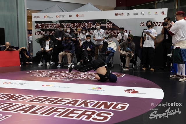 Break_Dance_R1-45