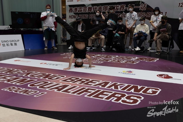 Break_Dance_R1-63