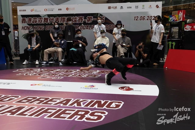 Break_Dance_R1-67