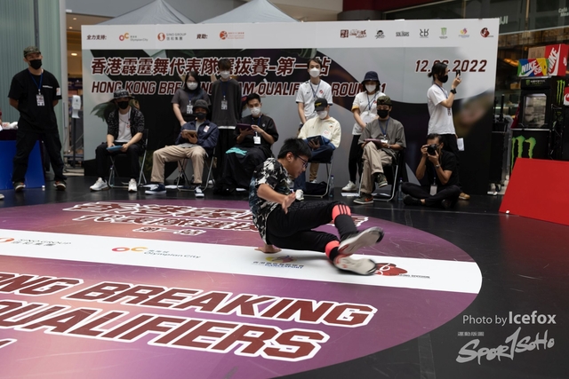 Break_Dance_R1-69
