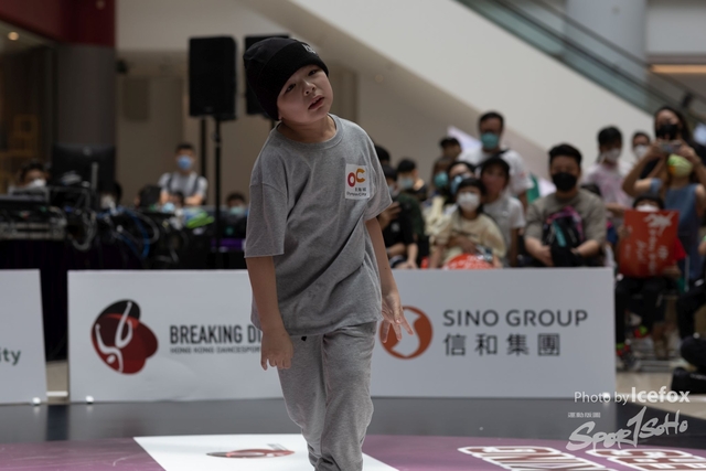 Break_Dance_R1-80