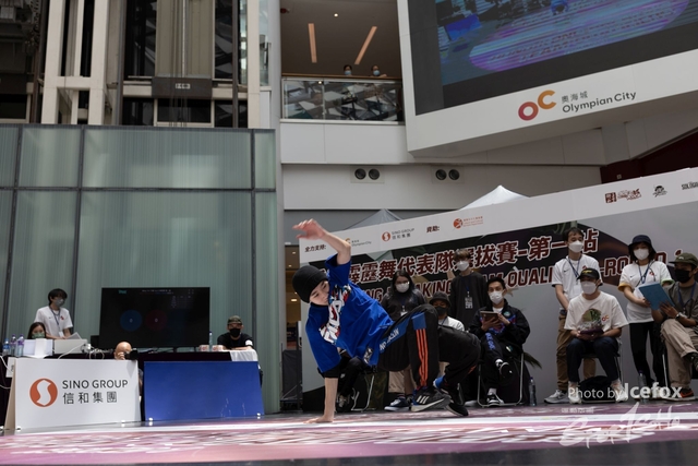 Break_Dance_R1-148