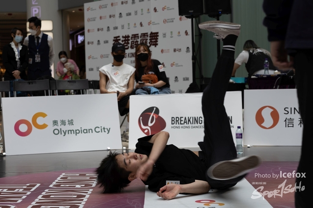 Break_Dance_R1-188