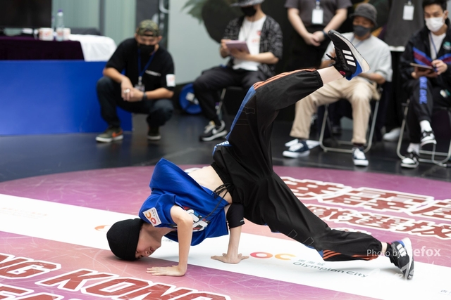 Break_Dance_R1-197